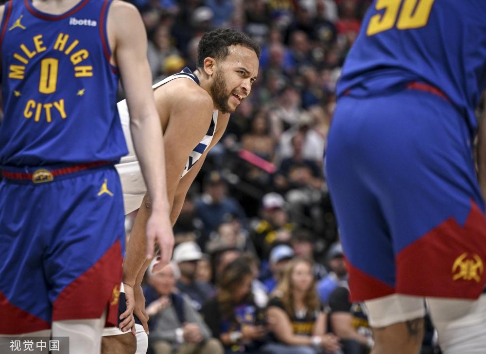 更是他多年 更是他多年