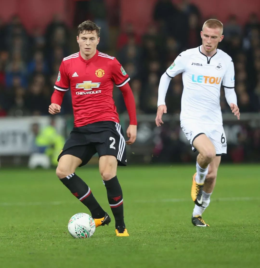 的起伏不定 的起伏不定