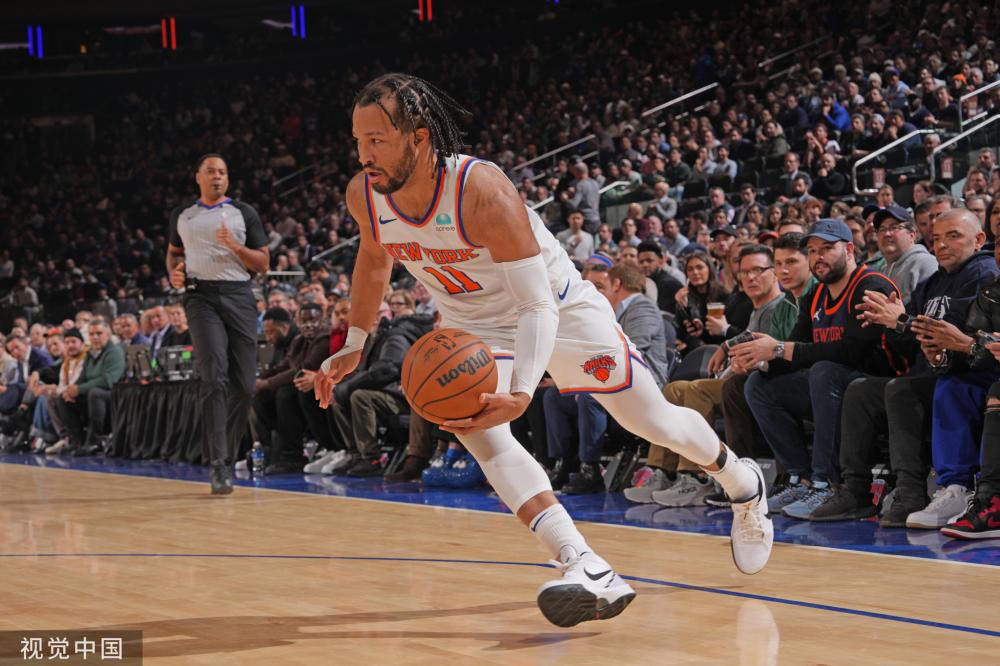 对方防线的 对方防线的