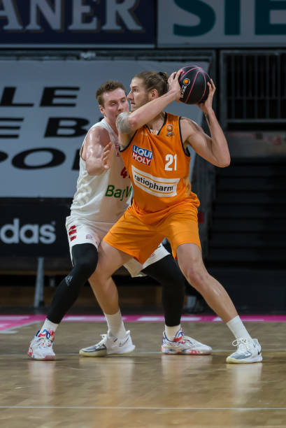 总得分上超 总得分上超