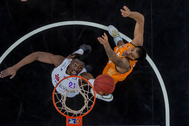 4年的多场 4年的多场